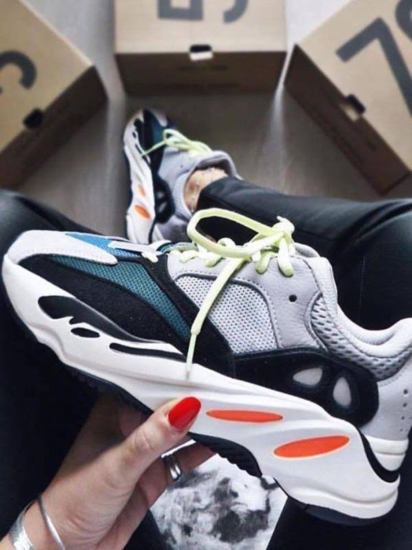 Wave Runner Shoes L889