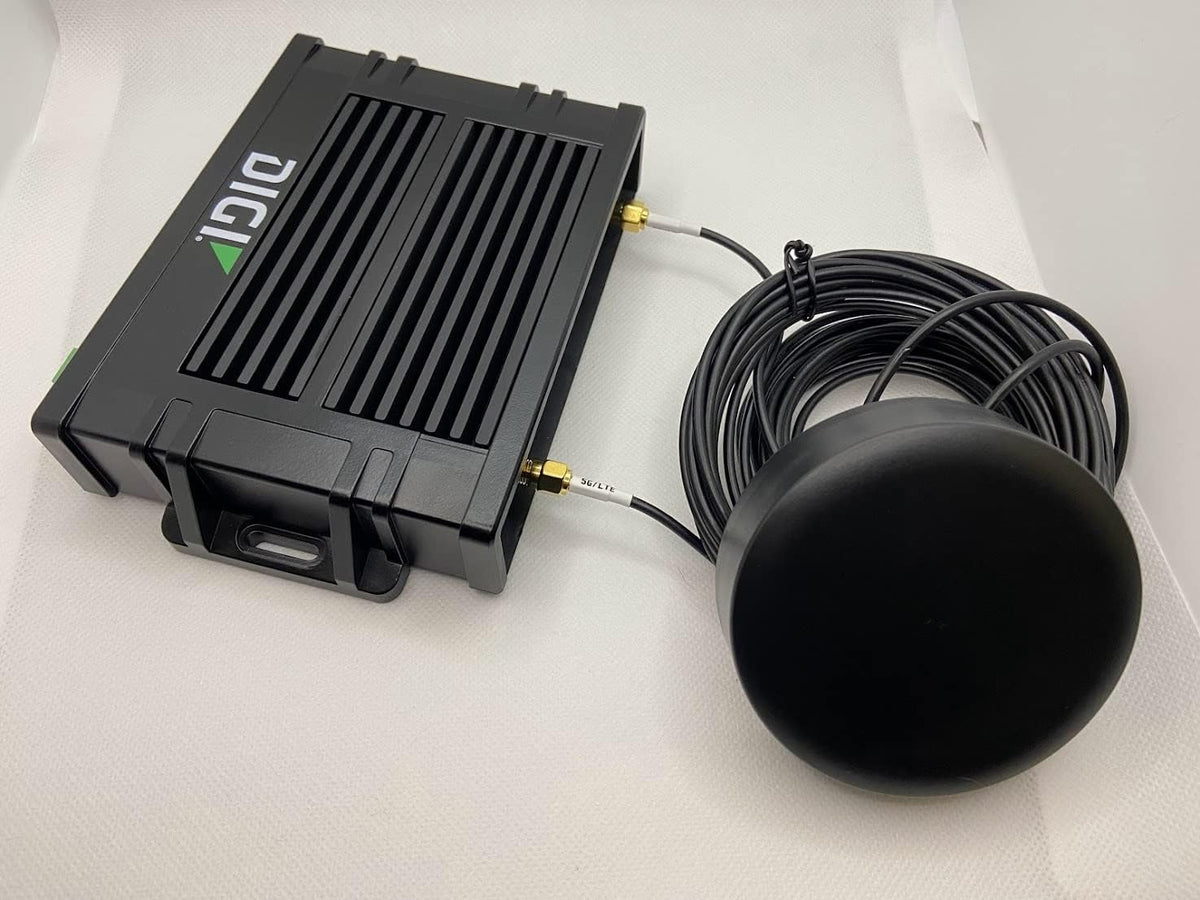 5G LTE Puck Antenna MIMO Omni-Directional with Dual-Diversity SMA Male Connectors with 15′ Cables, Pack of 2 B443806