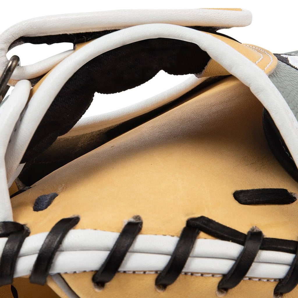 33 inch Baseball Catcher's Mitt W7468