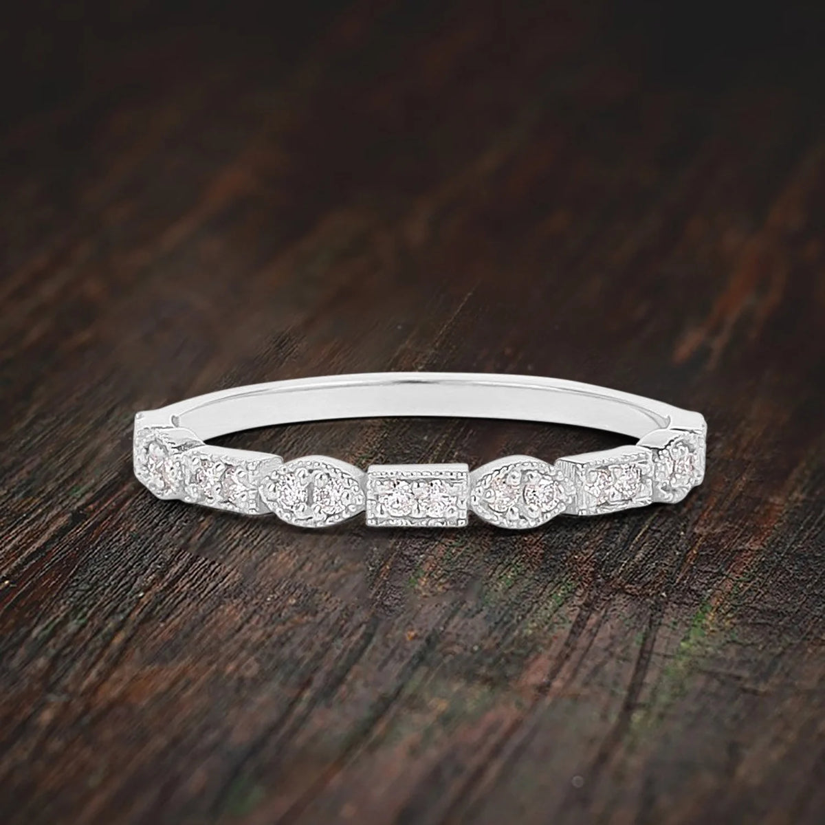 Victorian Style Wedding Band with Round Moissanite Diamond 10k Gold G492