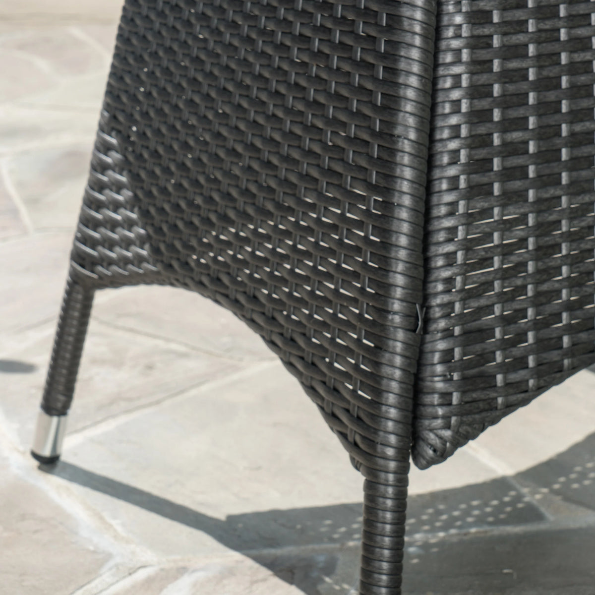 Grey Wicker Round Dining Table P8494