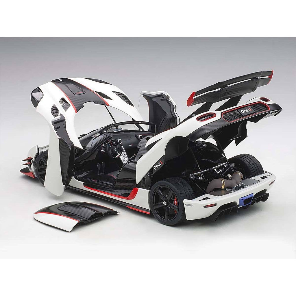 1/18 Model Car C678566
