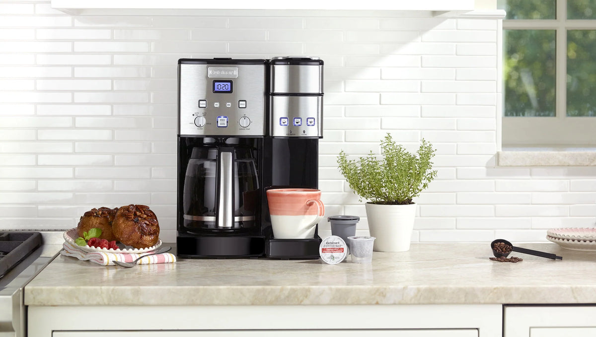 12 Cup Coffeemaker and Single-Serve Brewer V331
