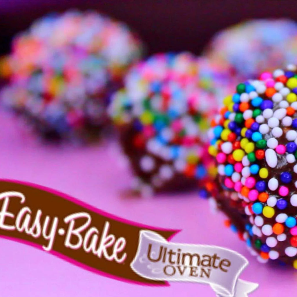 Easy Bake Oven with Refill Mixes and Mini Whisk D307310
