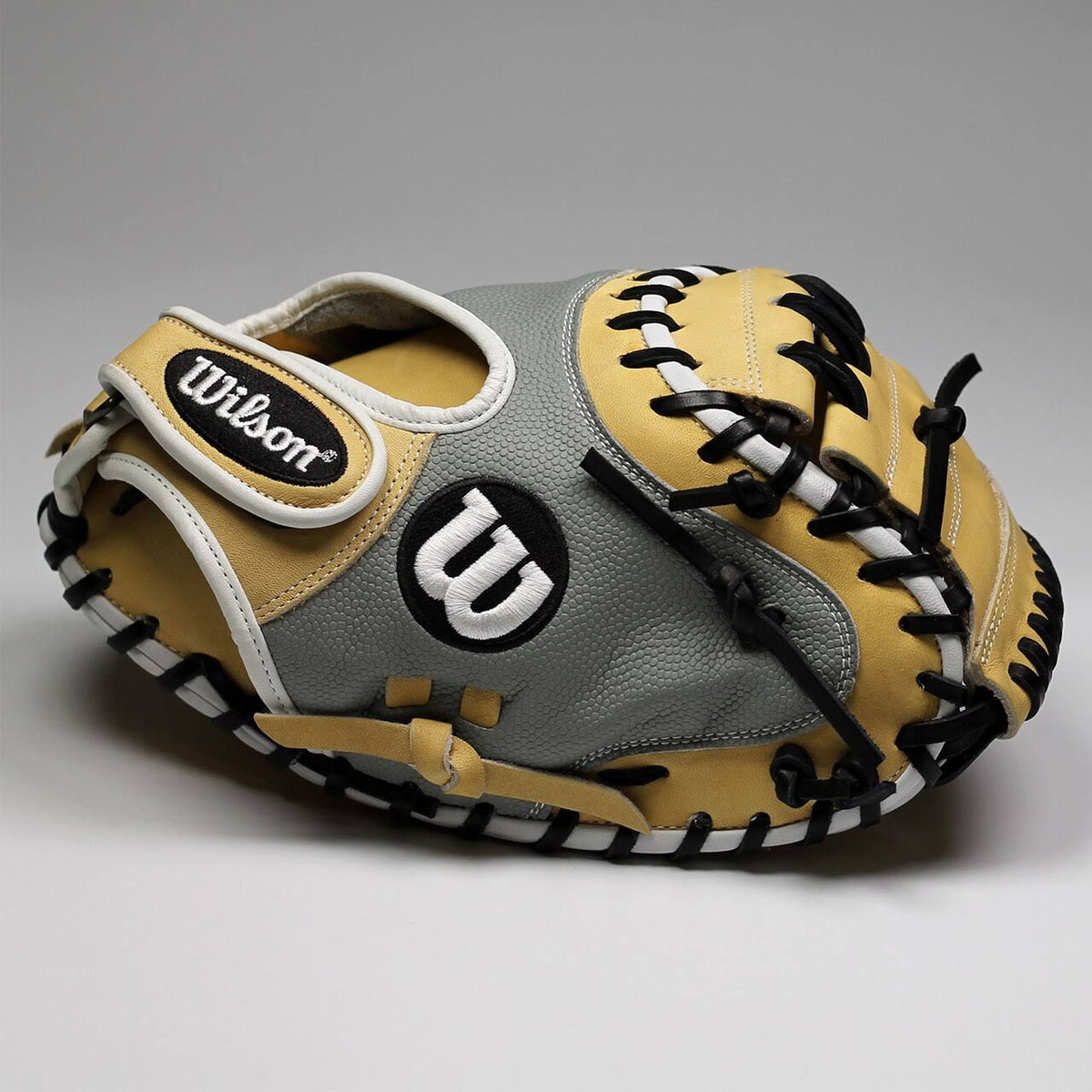33 inch Baseball Catcher's Mitt W7468