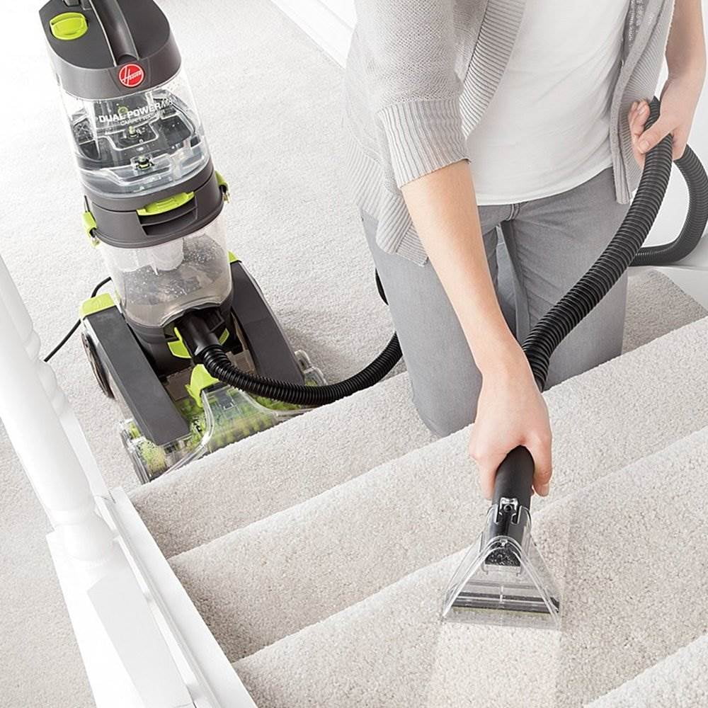 Lightweight Dual Tank Carpet and Fabric Cleaner E6514