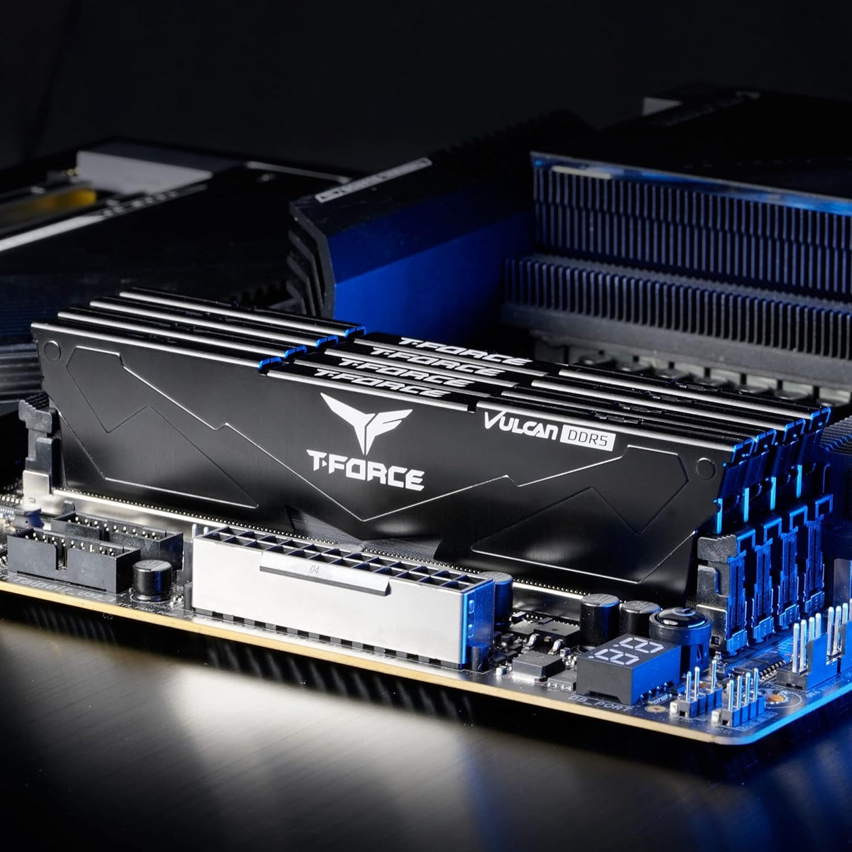 DDR5 32GB Kit (2x16GB) 5200MHz CL40 Desktop Memory Bundle with 1TB NVMe PCIe Gen4 M.2 2280 Gaming SSD A4634