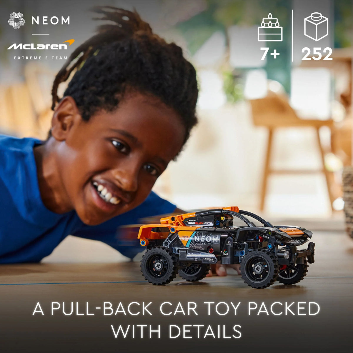 Pull Back Off-Road Race Car Toy L665460